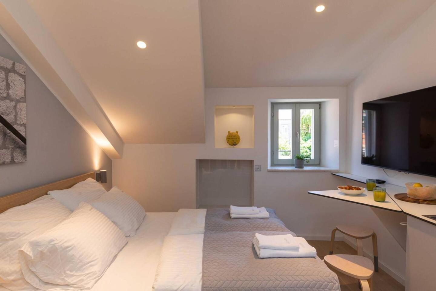 Old Town U Nikse Apartman *